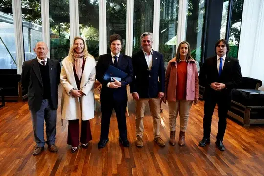 El Presidente, su hermana y los integrantes de la Mesa de Enlace
