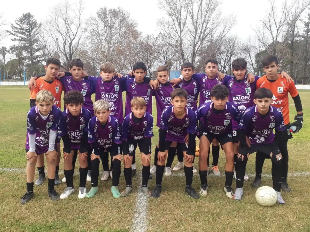 Grata presentación por el Regional de AFA