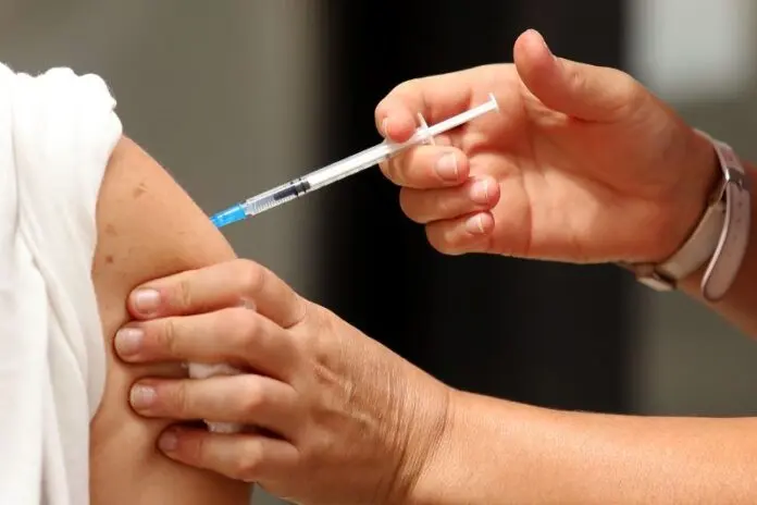 Dengue: la Provincia envía nuevos turnos de vacunación que incluyen a personas que se inscribieron