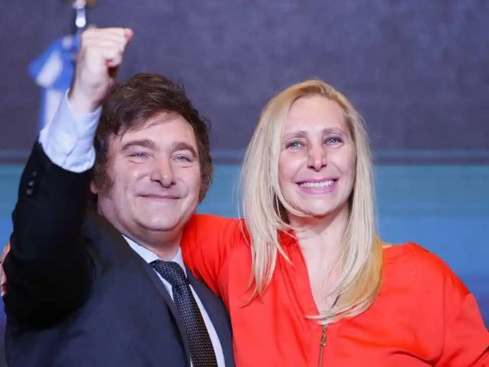 Javier Milei: “A Karina no la veo con intenciones”