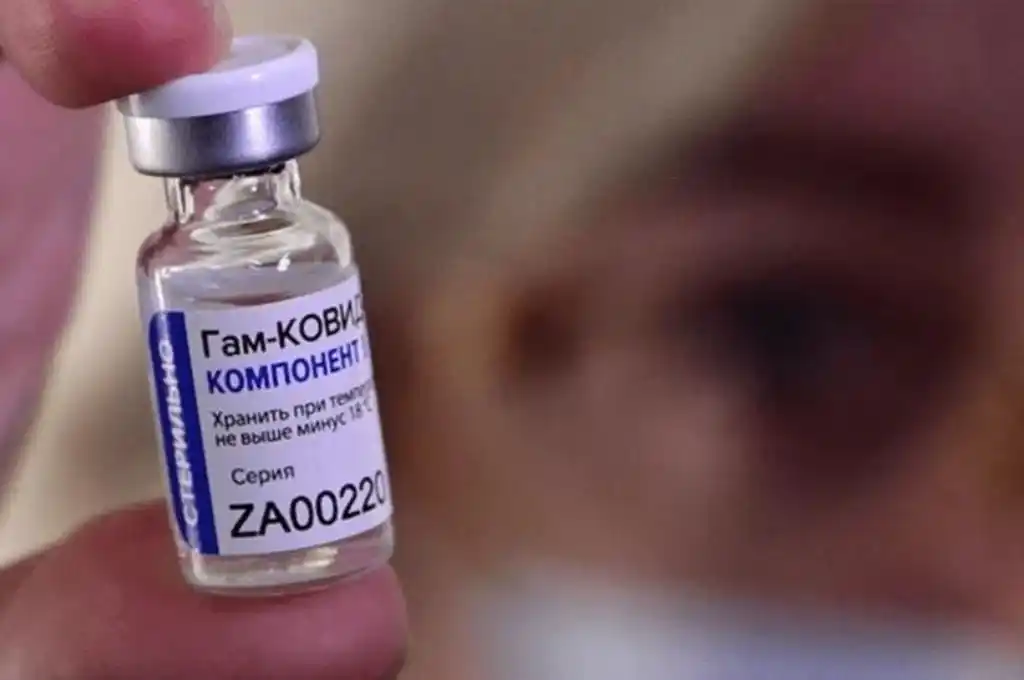 Rusia comienza a producir CoviVac, su tercera vacuna contra el coronavirus