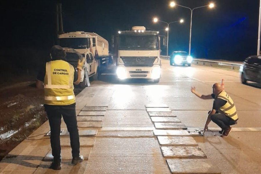 La Provincia labró 6 actas por excesos de cargas en el ingreso al Túnel Subfluvial