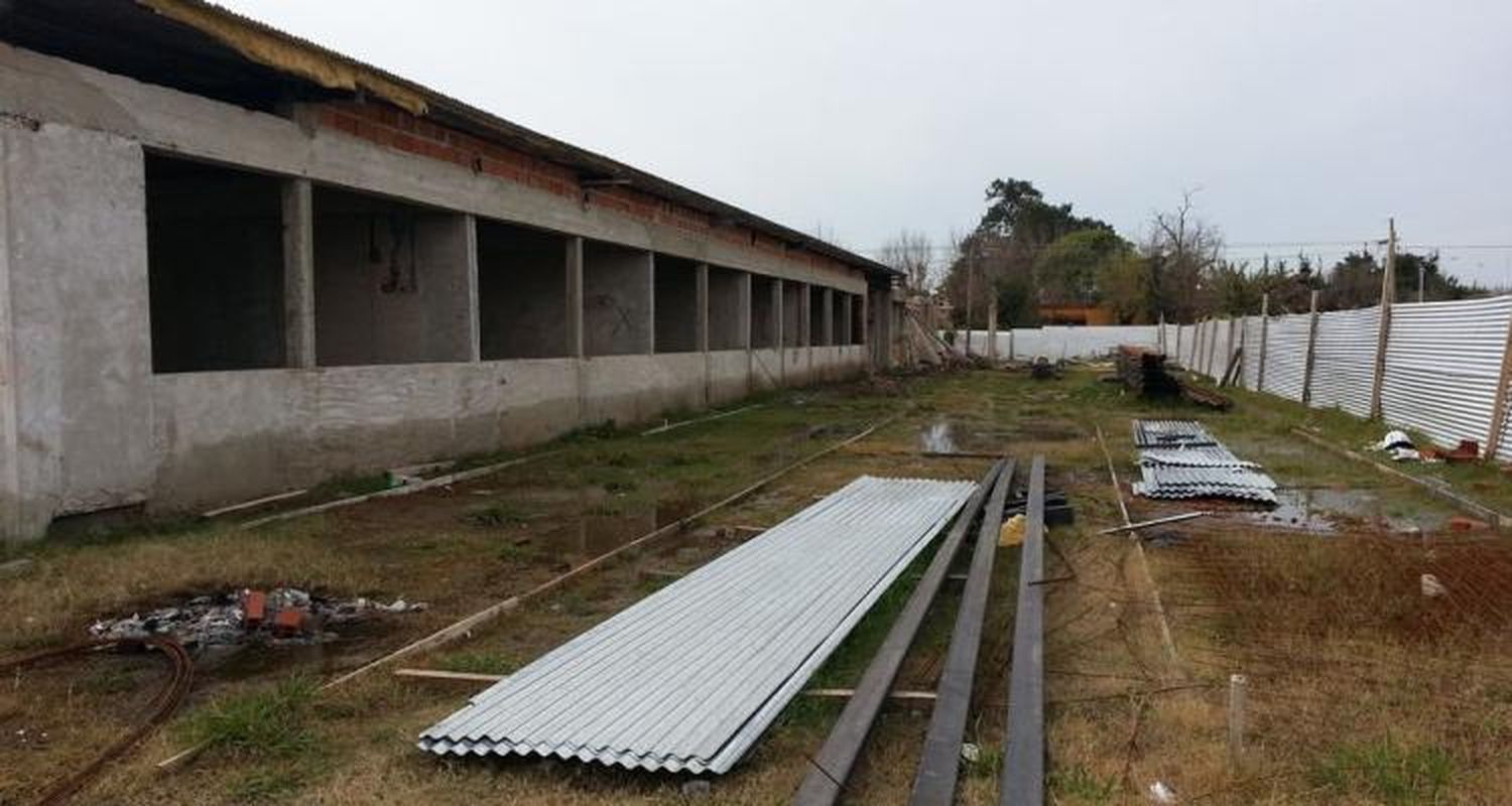 Otra vez, la escuela de Banfield en peligro
