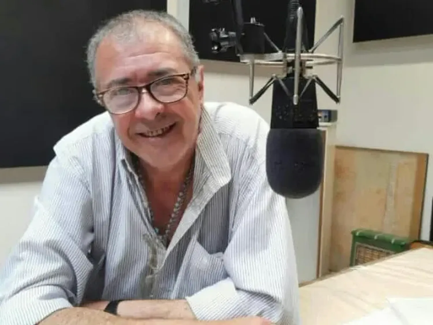 Además, fue profesor en el instituto DeporTEA.