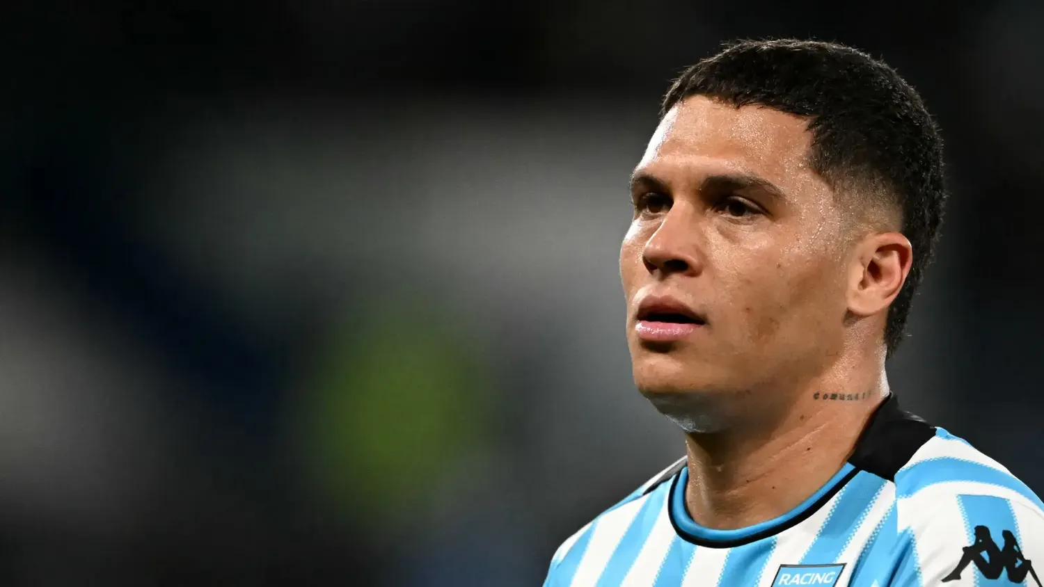 Juan Fernando Quintero, lejos de Racing