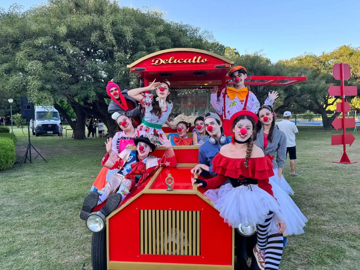 Jornada de juegos, diversión y risas.