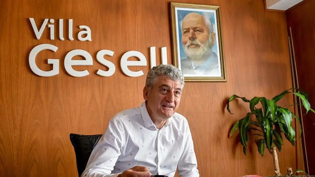 El Intendente de Villa Gesell negó cobrar un sueldo de 20 millones de pesos