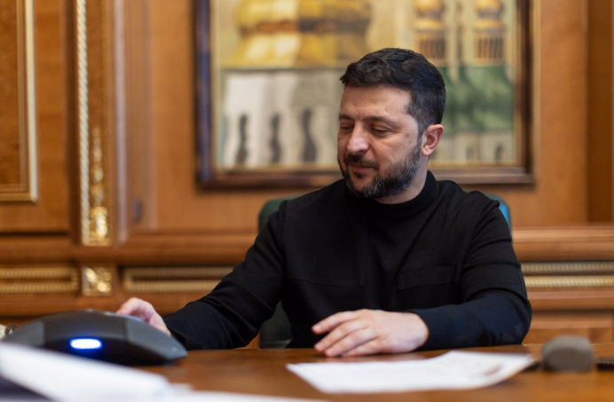 Volodímir Zelenski saludó a Milei por el triunfo en las elecciones