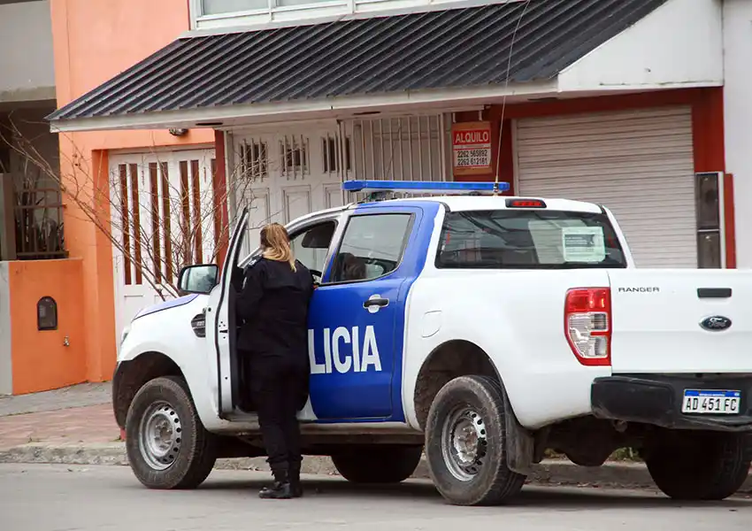 Le dieron la voz de “alto” y quiso fugarse pero cayó preso