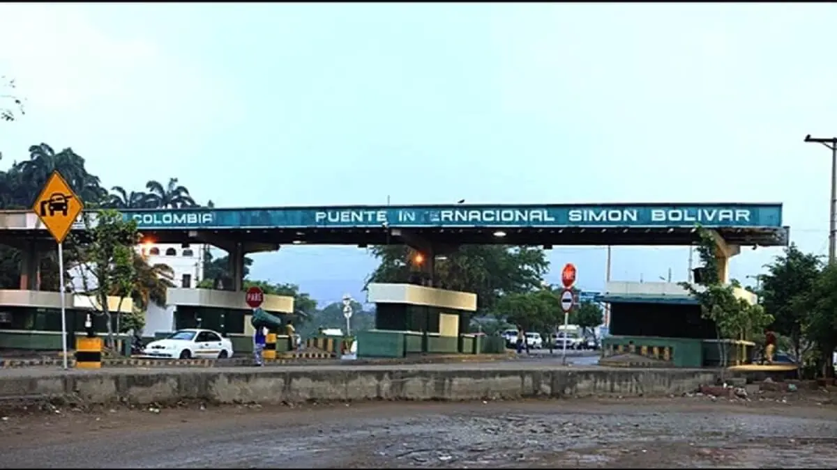 PARA ENERO del 2023 quedó el paso  de vehículos por todos los puentes de la frontera con Colombia