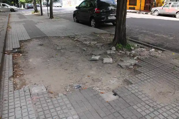 Piden trato igualitario por las veredas