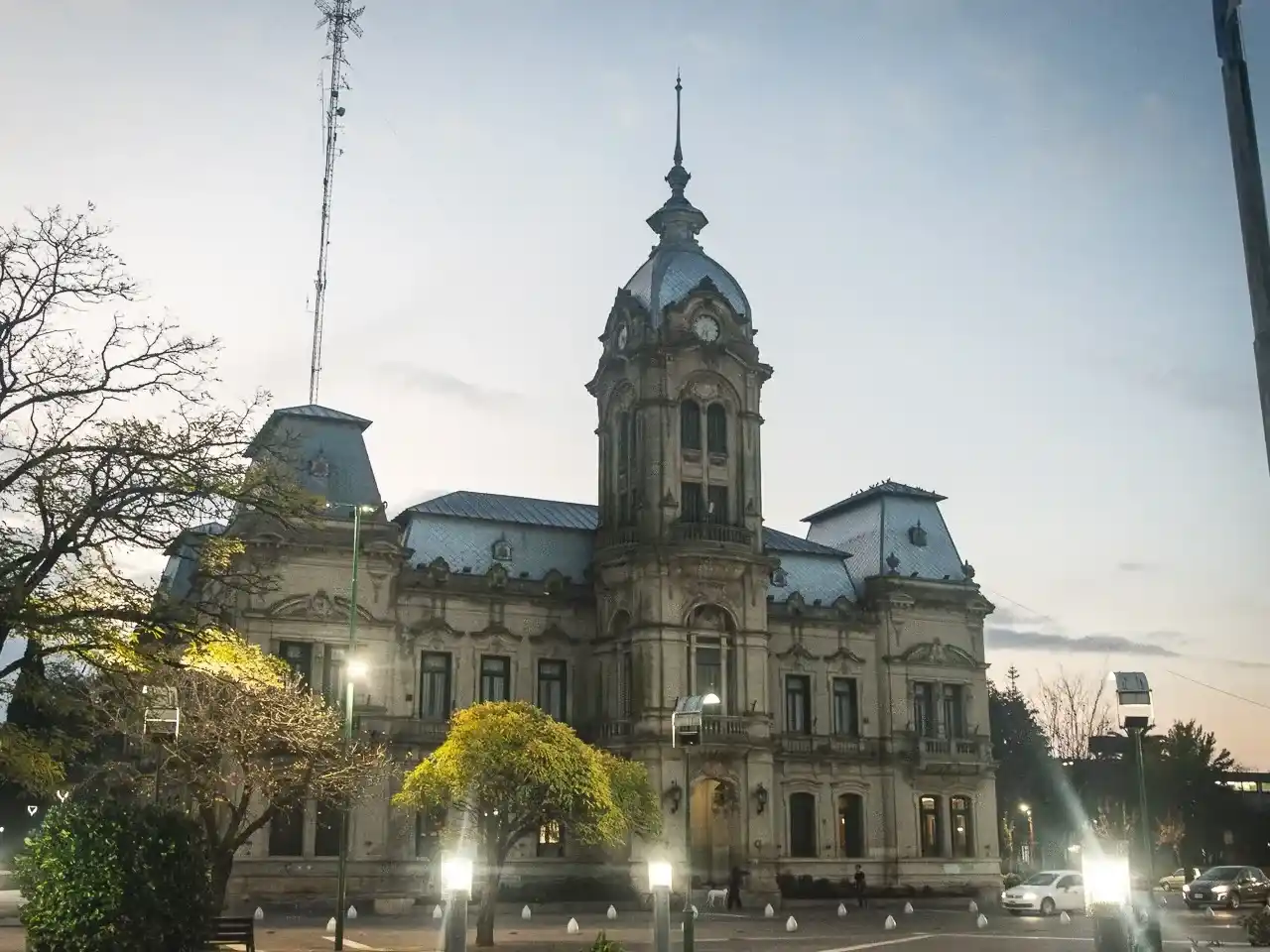 El municipio informó el pago de haberes y del aguinaldo