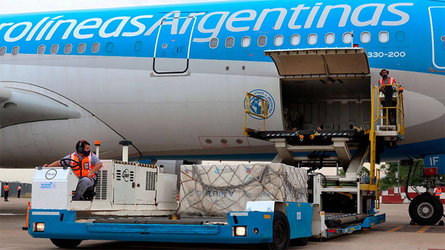 Arribará avión con 800.000 dosis de Sputnik V y el país alcanza los 9 millones