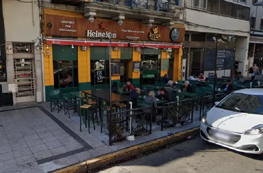 Gastronómico del Paseo Pellegrini negó una balacera contra su local: «Llamaron y nos apretaron, nada más»