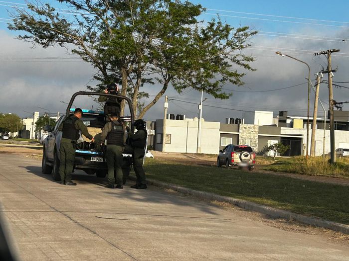 allanamiento barrio 2 de abril rafaela - 1