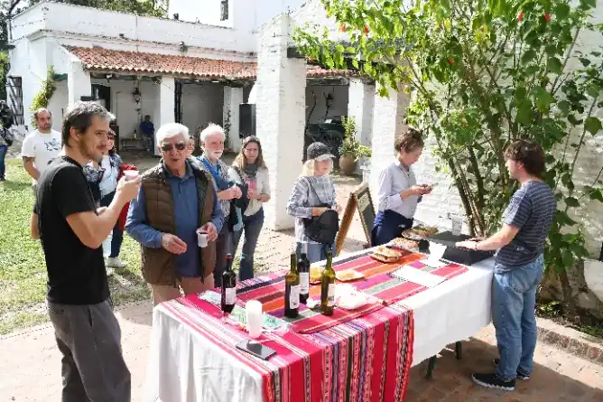El fin de semana largo se viste de colores patrios