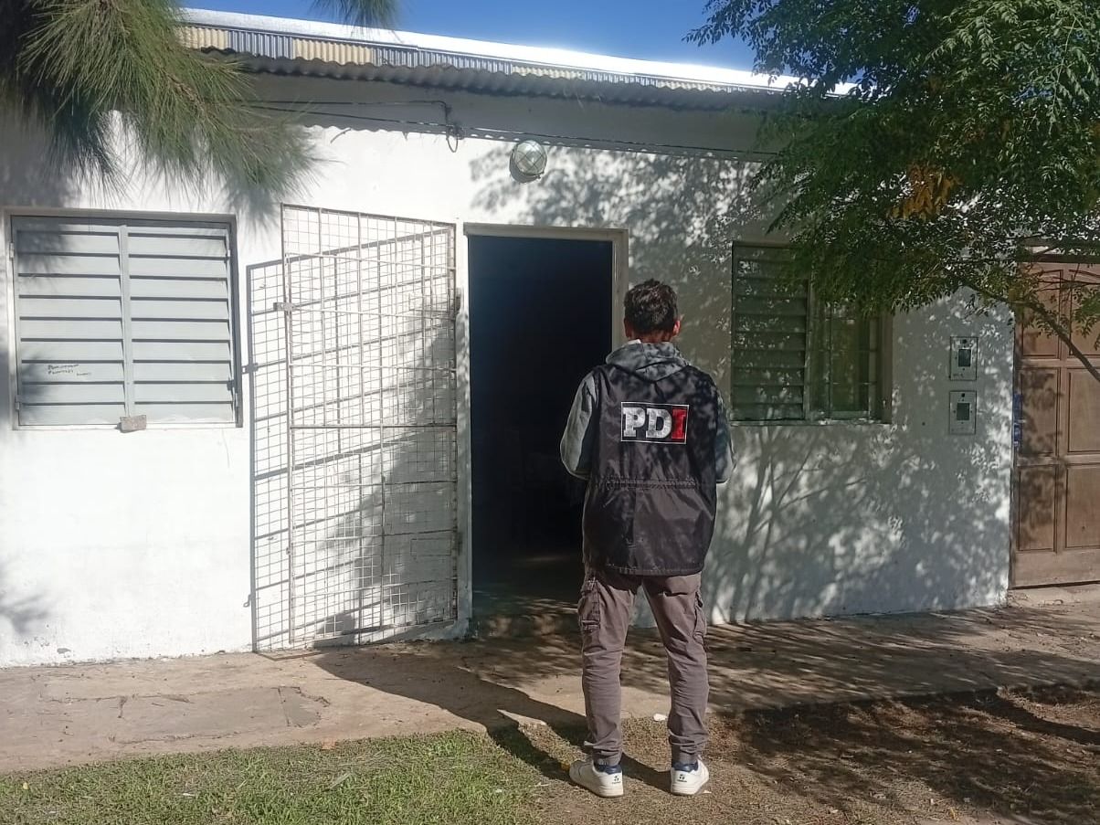 Tres allanamientos de la PDI y dos hombres detenidos por robo de motos