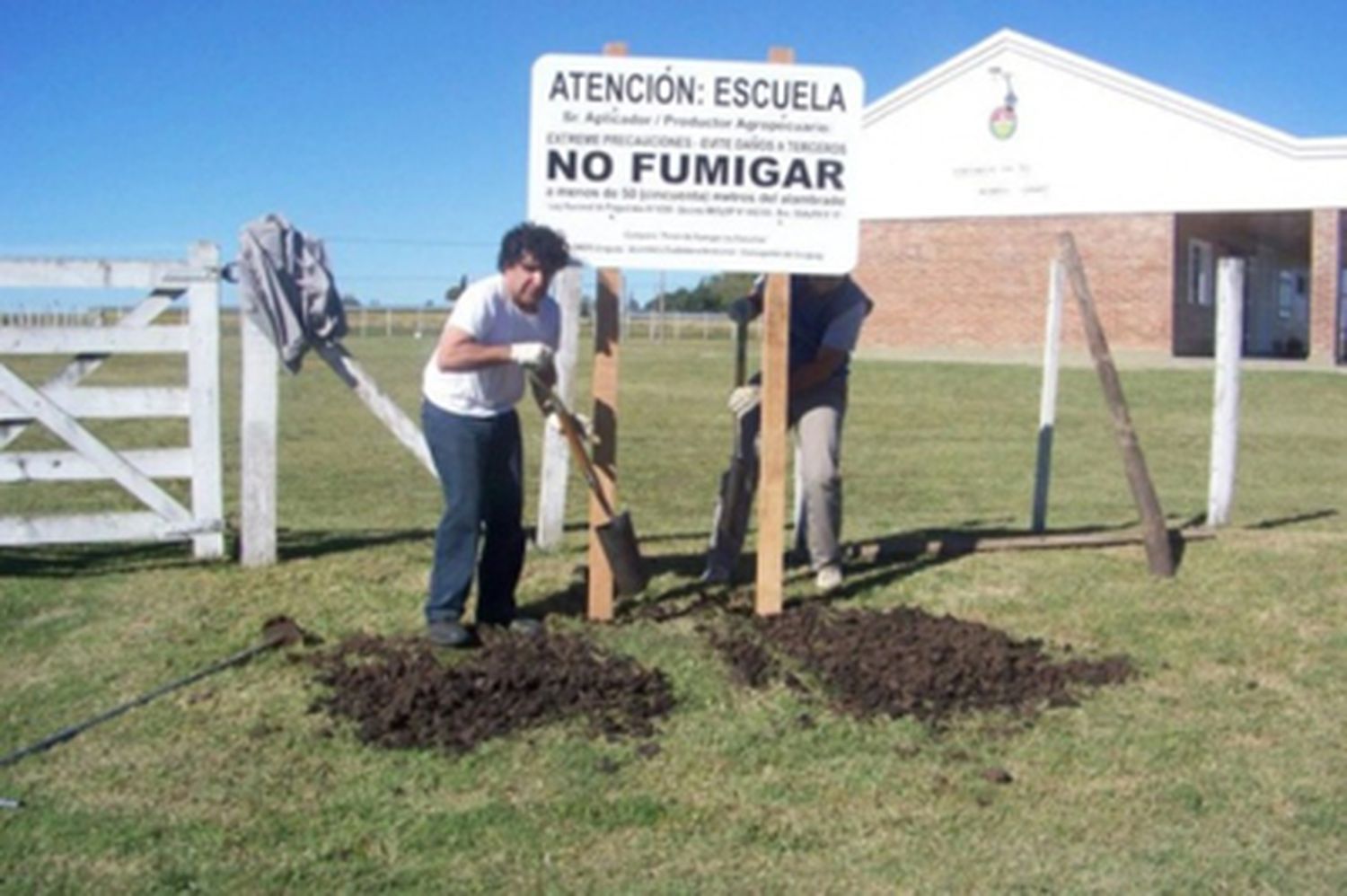 “Cerca del 80 por ciento de las escuelas rurales son fumigadas entre cuatro y ocho veces por año”