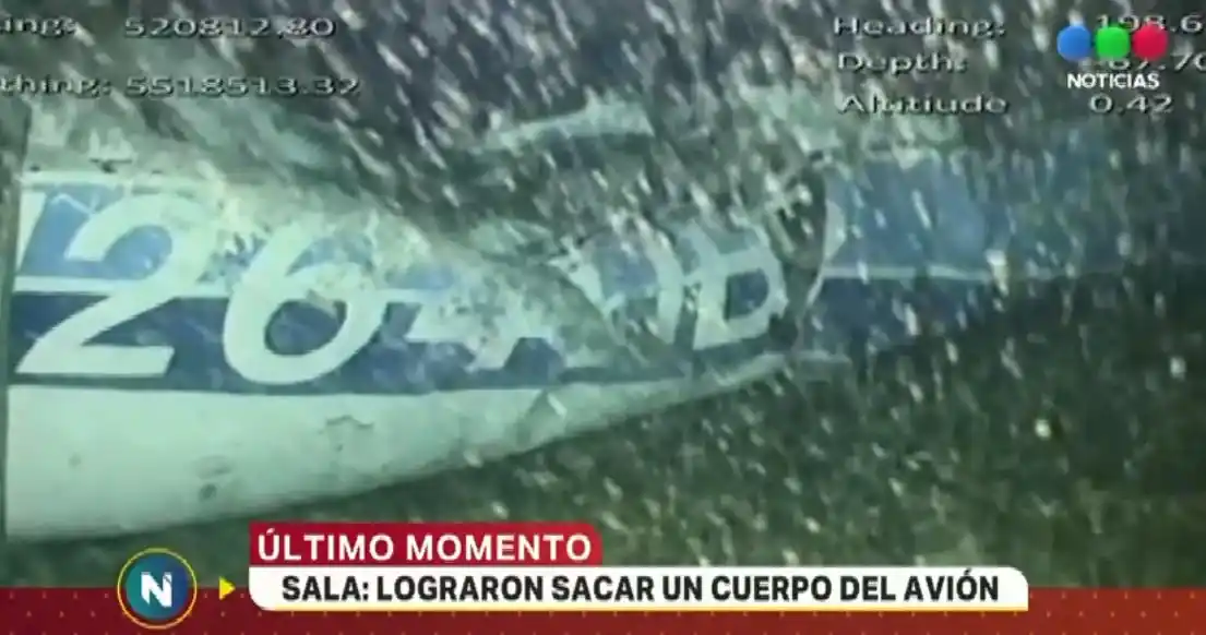 Rescataron un cuerpo del avión que llevaba a Emiliano Sala