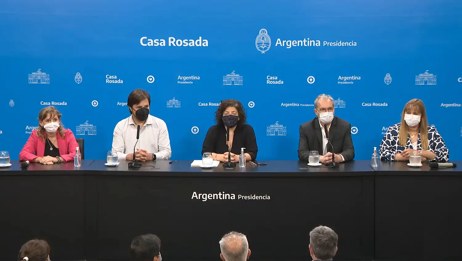 La ministra de Salud, Carla Vizzotti durante la conferencia de prensa luego de la reunión con sus pares del país.