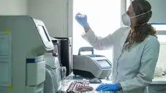 Vacuna: Reanudan los ensayos clínicos de la de Oxford