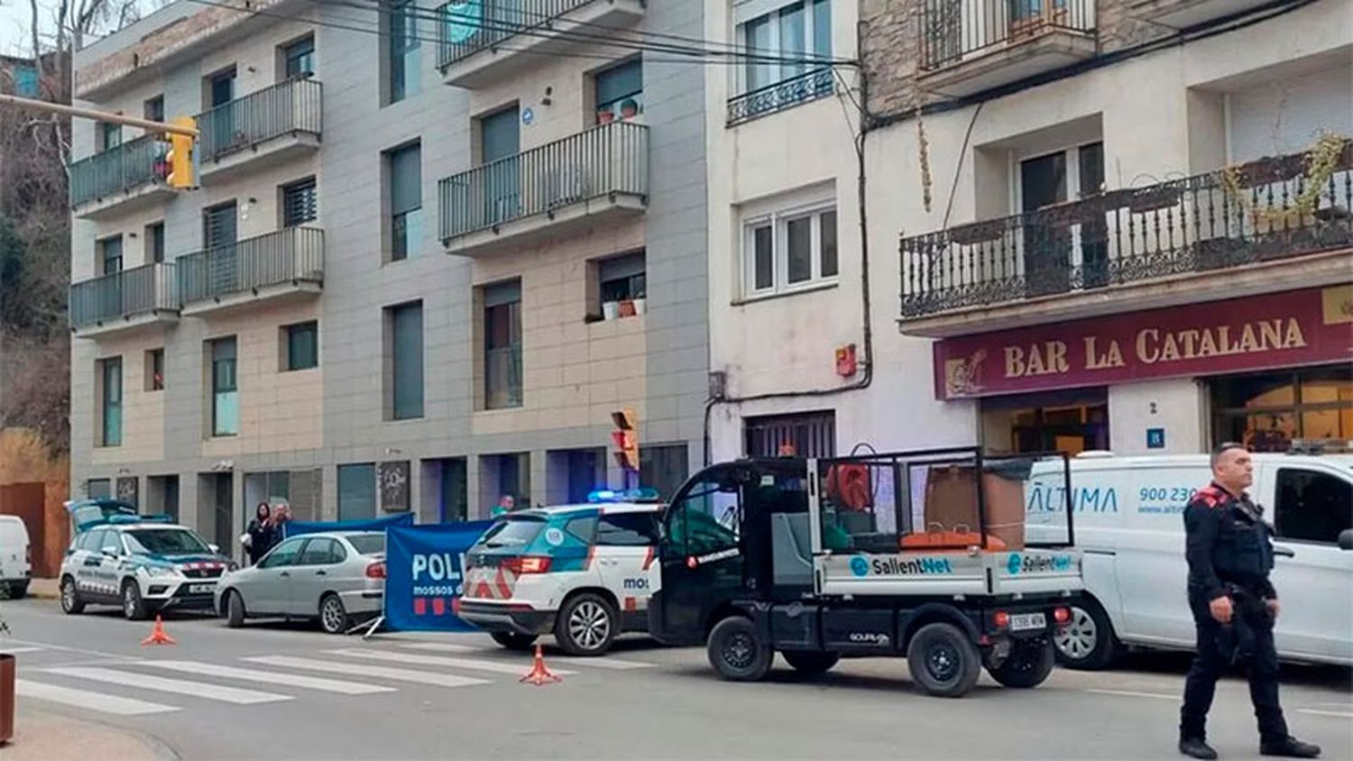 Habló la abuela de las gemelas argentinas de 12 años que se tiraron de un edificio en Barcelona: "sufrieron bullying"