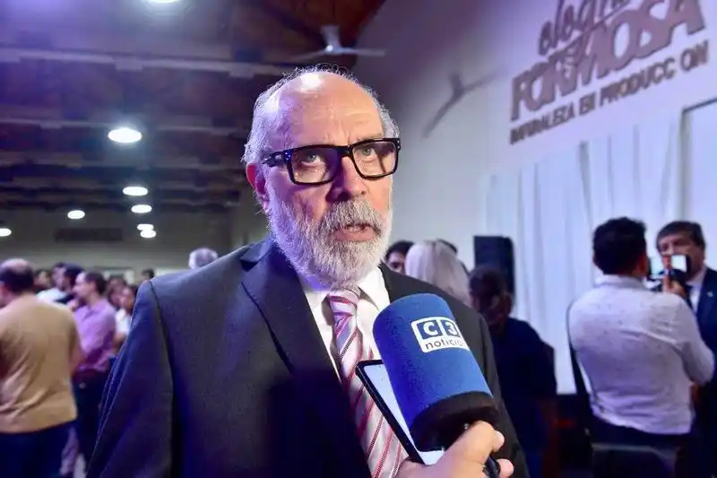 Ibáñez: “Desconocen que hay una Argentina 
en el Norte, otra en el centro y otra en el Sur”