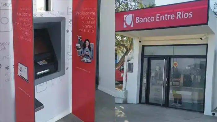 Ceibas ya cuenta con su cajero automático