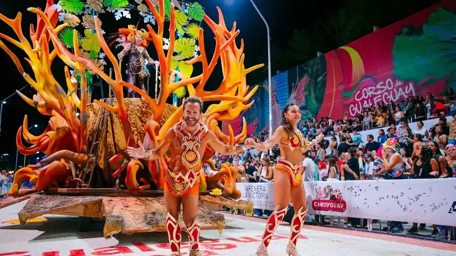 Con mucho éxito se disfrutó la anteúltima noche  de las Corsos de Gualeguay