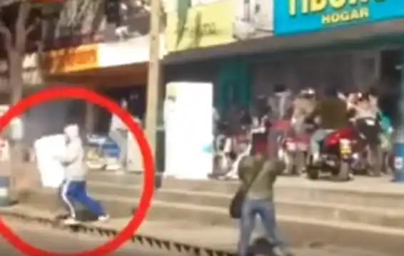 Creyó que había saqueos y entró a robar cuando filmaban una película: terminó preso
