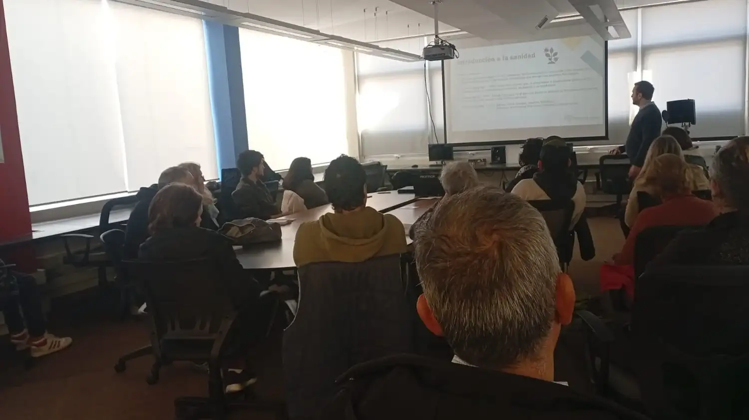 En esta ocasión, la jornada tuvo lugar en la Escuela Municipal de Talentos.