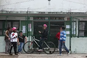 Florencio Varela: Liberaron a la maestra acusada de abusar de varios niños en un jardín 