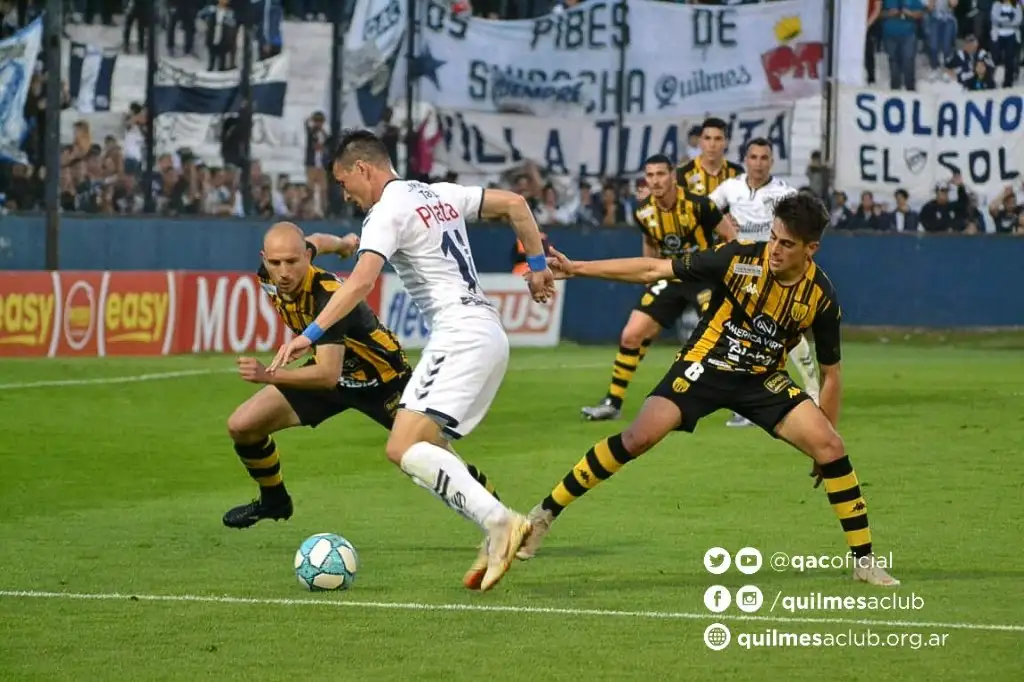 Santamarina igualó en Quilmes