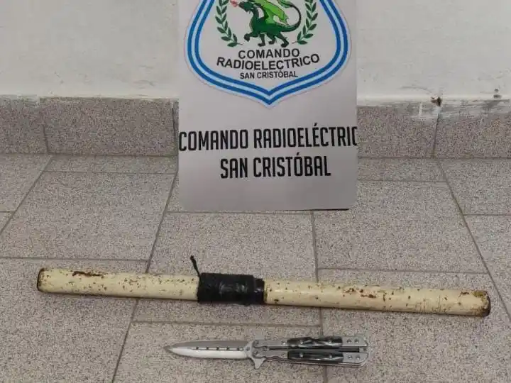 Un menor de edad fue atrapado con una navaja y un fierro tras una gresca