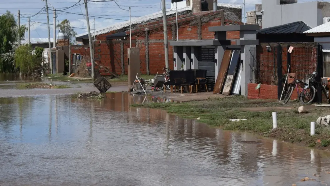 Inundación trágica en Bahía Blanca: ya cobraron más de 28 mil familias el subsidio de Nación
