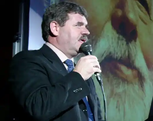 Pergamino: Piden explicaciones por el pago a un exintendente de Villa Gesell por parte del Gobierno local