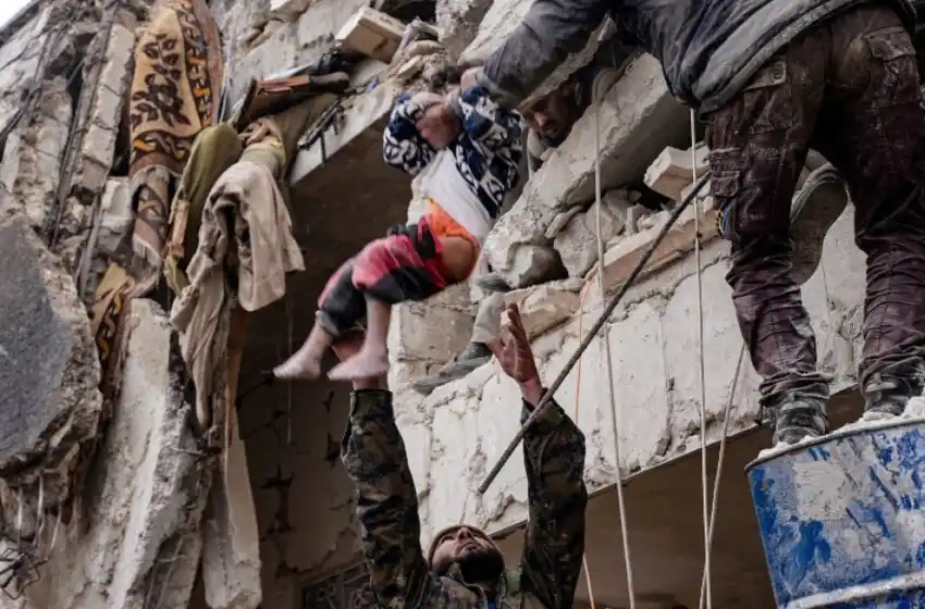 Con un escenario devastador en ascenso, el sismo se ubica como el más mortífero de la región