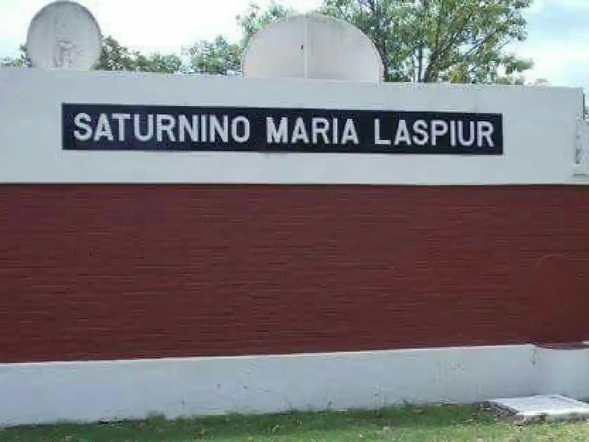Laspiur: una paciente le robó dinero a su bioquímico y lo ocultó en el casco 