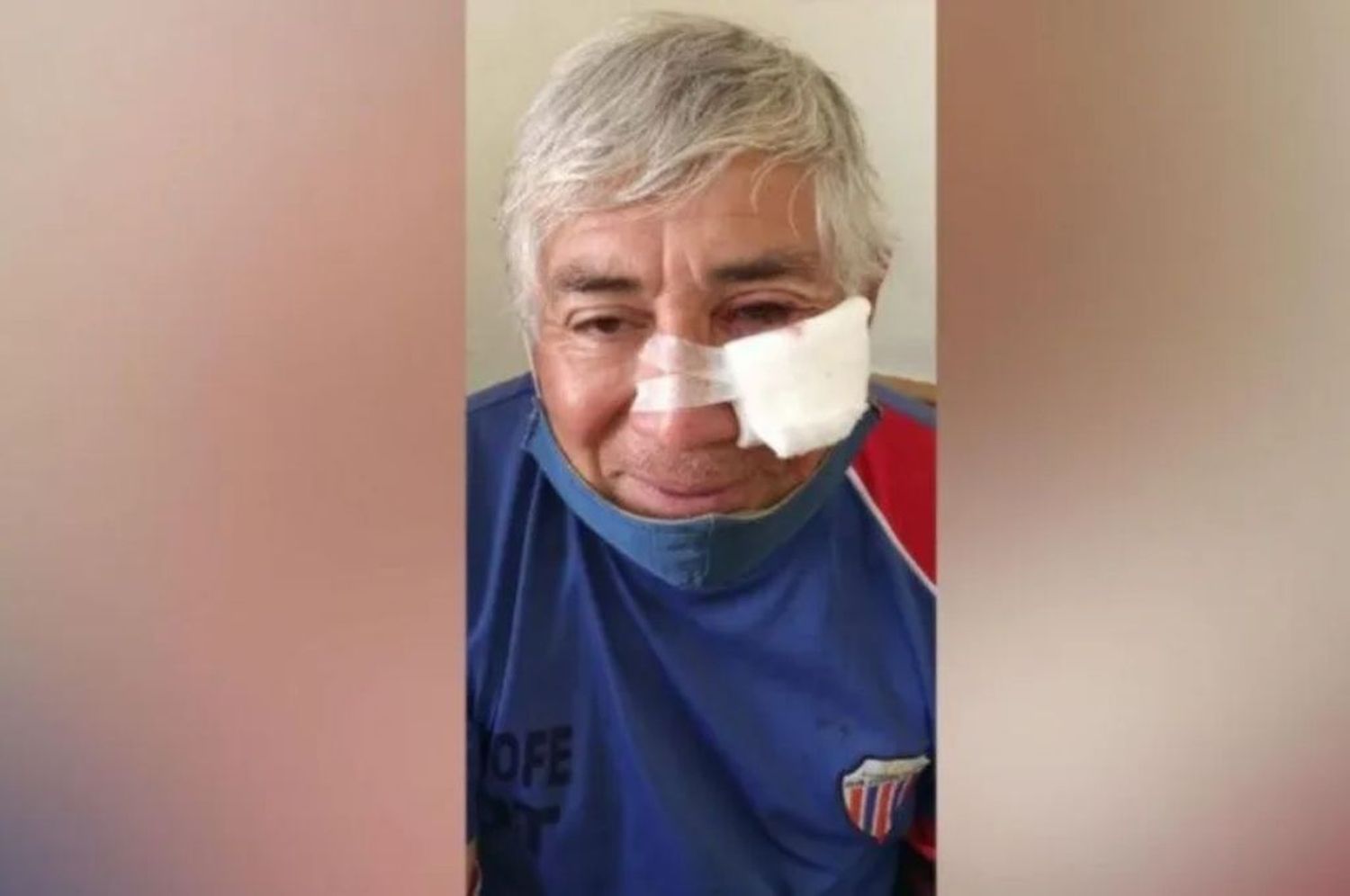 Golpeó a los entrenadores de su hijo porque el nene “había jugado poco”