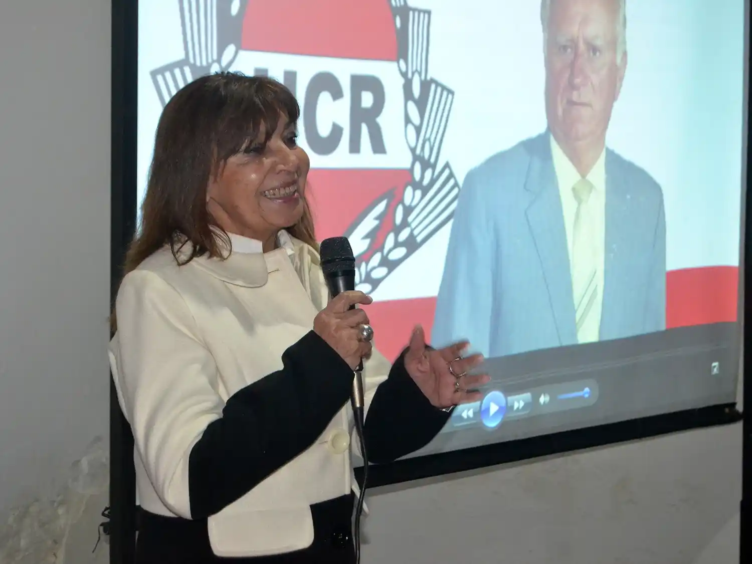 Sentido homenaje a Adolfo “Cacho” Arnaudín en la sede radical de General Galarza