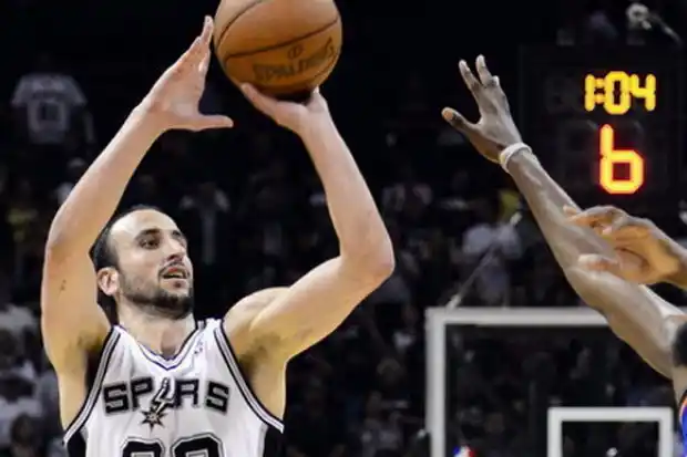 Manu Ginóbili aportó nueve puntos al triunfo de San Antonio Spurs