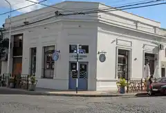 La Santa Marina Fish Market, un restaurant europeo en el centro de Tandil