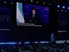 El presidente participó del evento por videoconferencia desde la Casa Rosada.