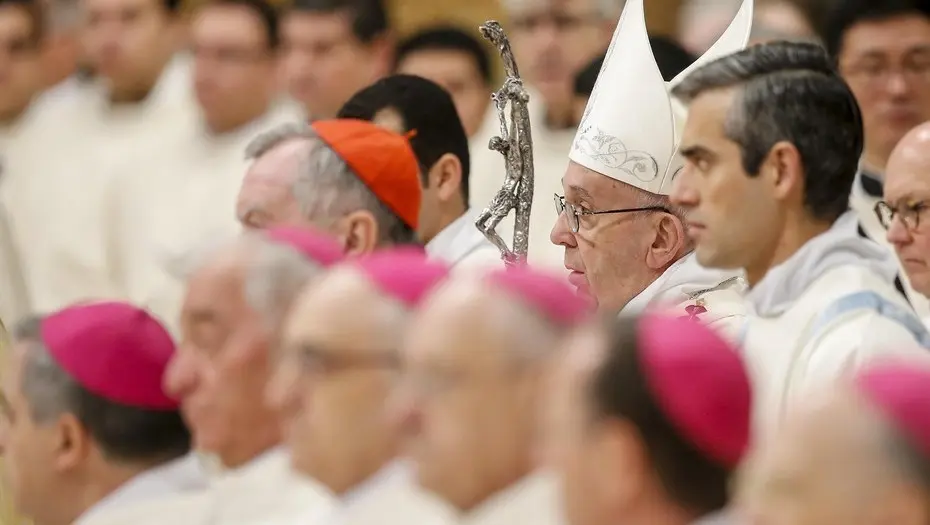 El Papa pidió una Iglesia «humilde, pobre de cosas y rica de amor»
