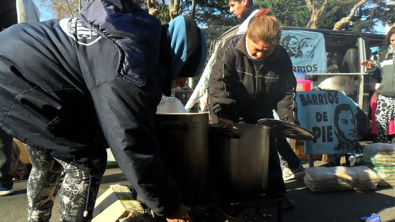 Desde las entidades denuncian que el gobierno creó "1 millón de nuevos pobres"