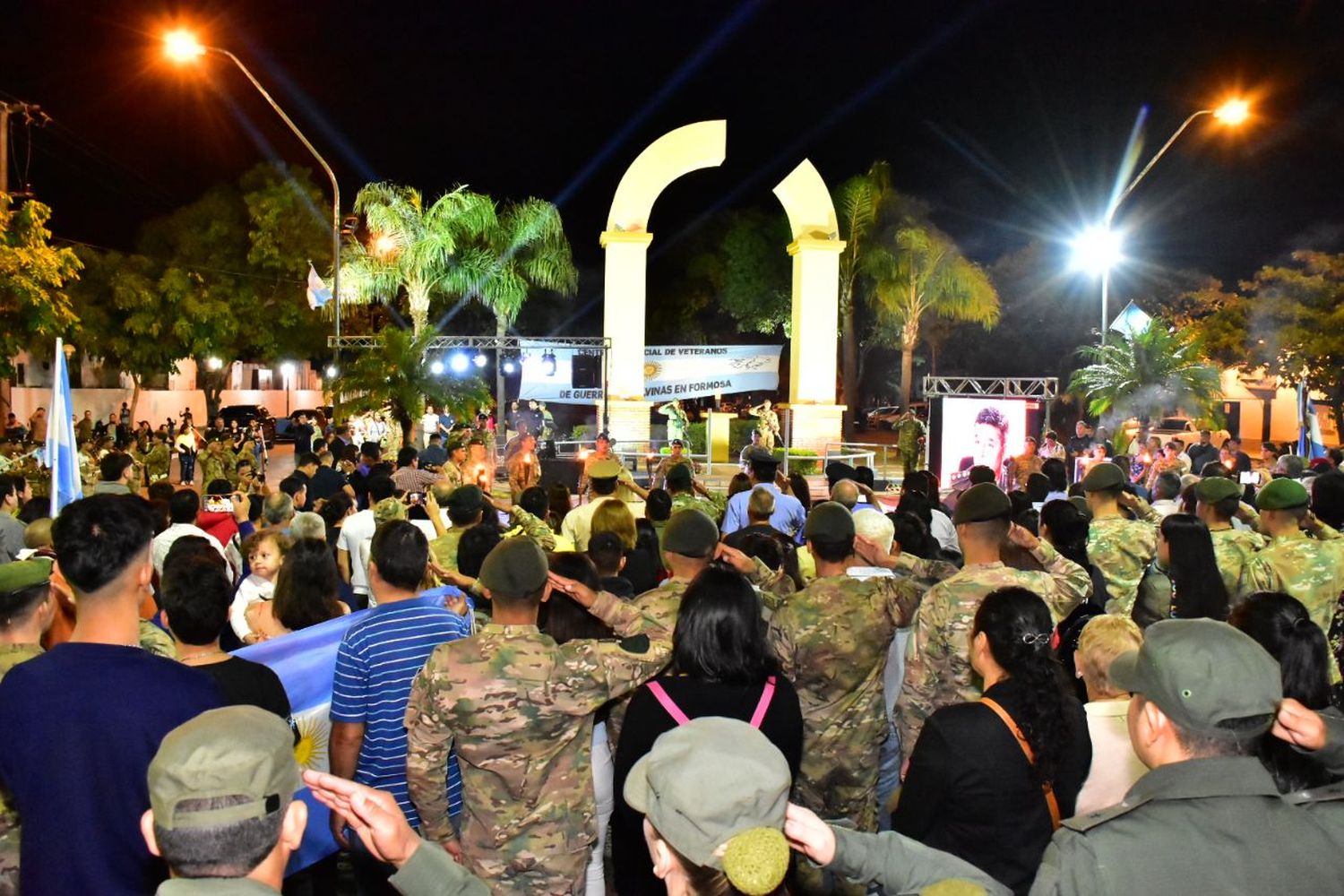 Sentido homenaje y reconocimiento a los Veteranos y Caídos en la Guerra de Malvinas