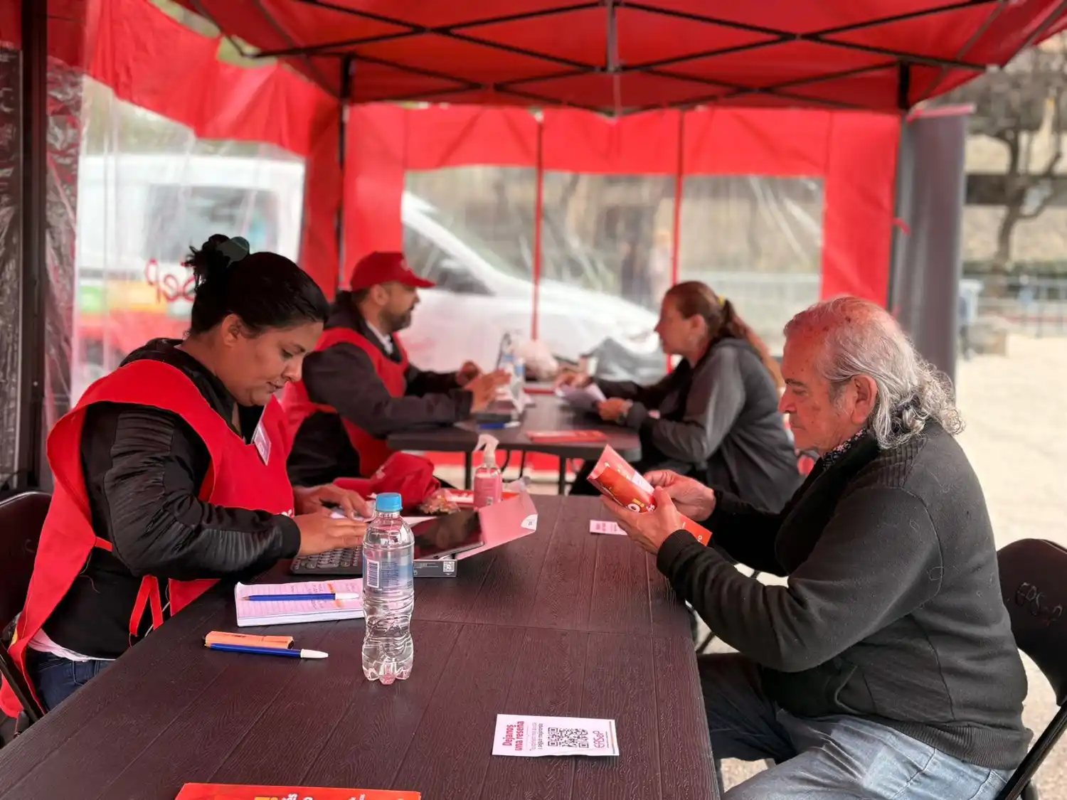 ERSeP despliega operativos para gestionar subsidios y prevé llevar su carpa móvil al interior.