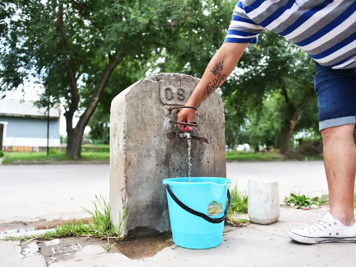 San Francisco consume un 50 % más de agua que lo recomendado   