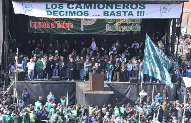 Moyano: "Una vez dije que voten al Gobierno, hoy les digo que no lo hagan"