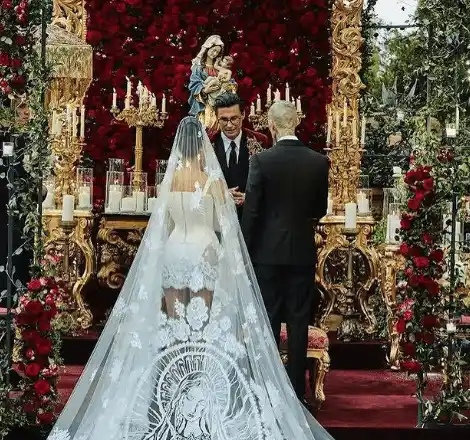 Kourtney Kardashian compartió algunas fotos en su perfil de Instagram.